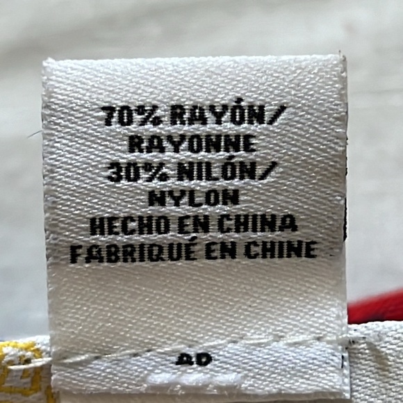 Ruby Rd Favorites Size 12P Blouse 3/4 Sleeve
Floral Red White Blue - Picture 13 of 13